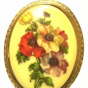 Antique 1960's Vintage Brooch with Pin Clasp.